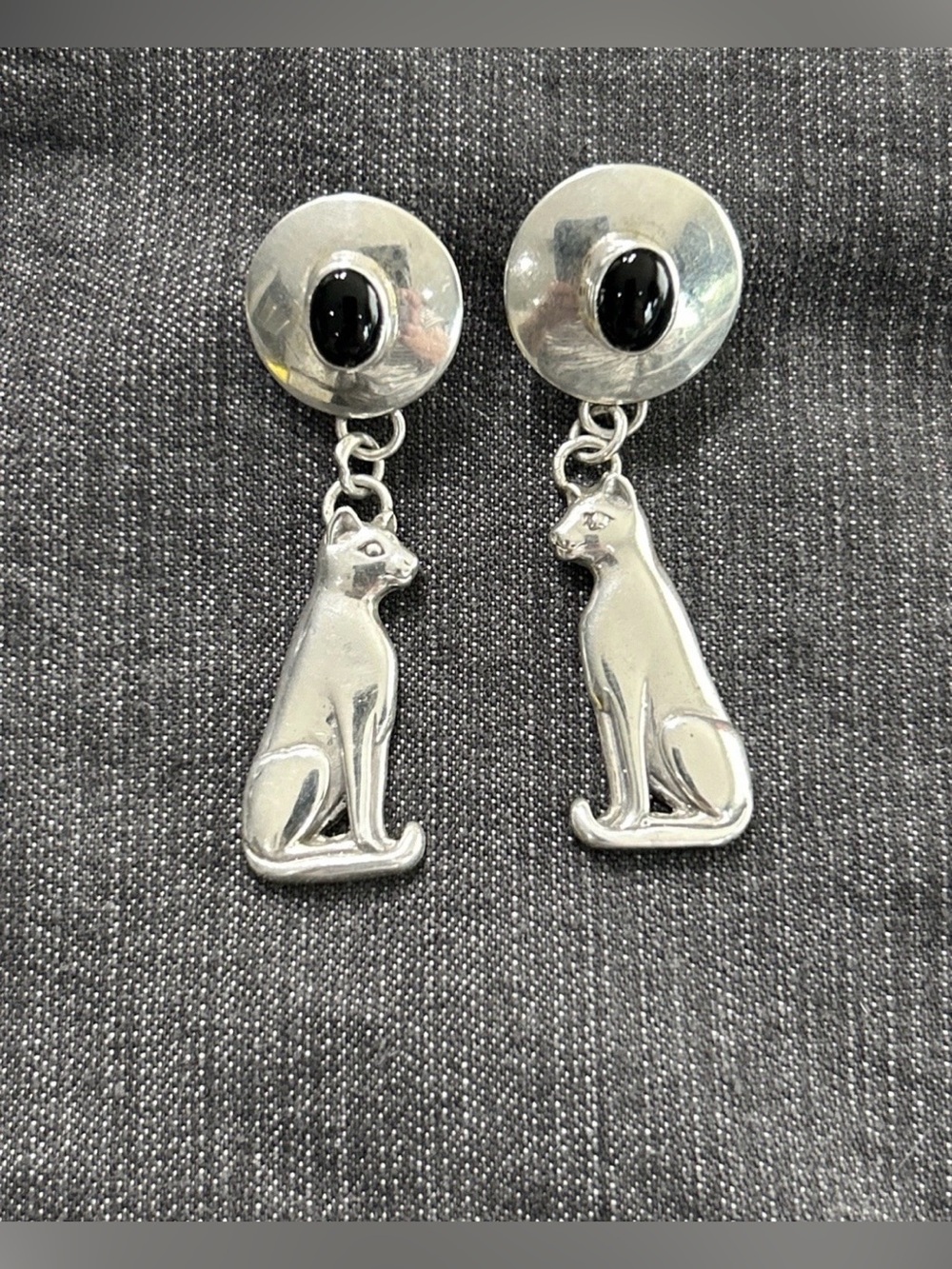 Carol Felley Feline Cat Black Onyx Sterling Silver Dangling Earrings